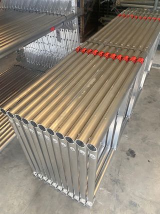 andamio europeo aluminio o acero 
MJ layher etc