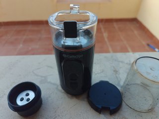 Cafetera portátil con carga USB