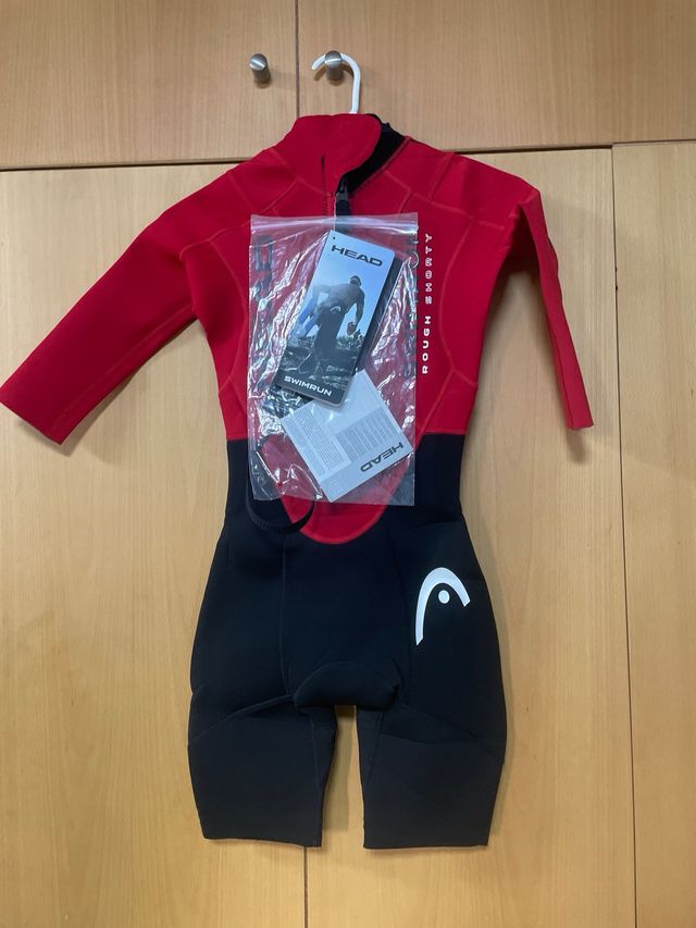 TRAJE DE NEOPRENO