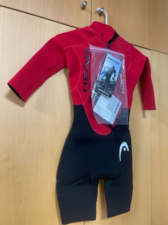 TRAJE DE NEOPRENO