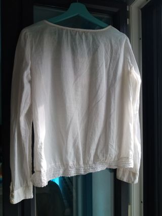 Blusa blanca de Mango