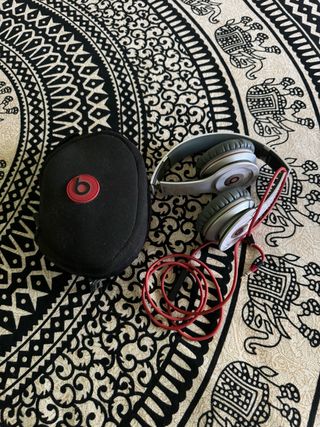 CASCOS DE MUSICA BEATS