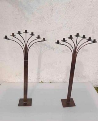 Pareja candelabros velas de pie hachero