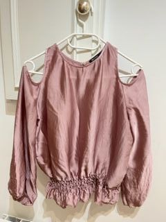 Top corto rosa raso