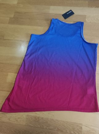 Camiseta de tirantes, Boomerang 