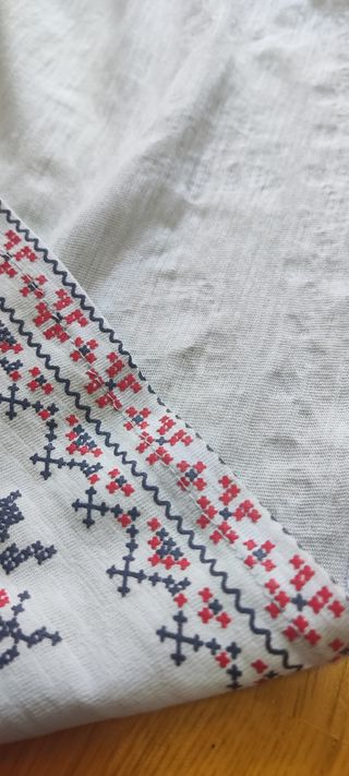 Camiseta, blusa de volantes
