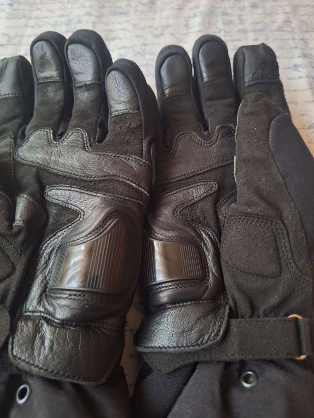 Guantes de moto