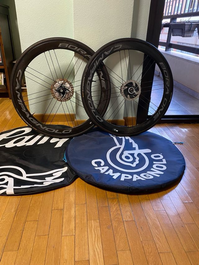 Ruedas de carbono carretera campagnolo bora one