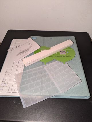 KBCASE Funda Teclado iPad 10.2 9a Gen 2021 / Air3