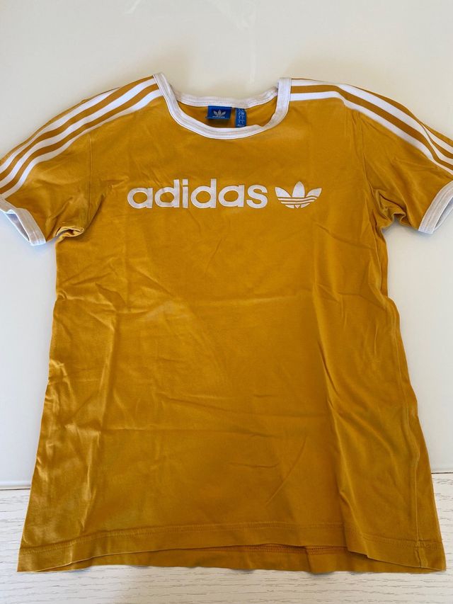 Camiseta Adidas Amarilla