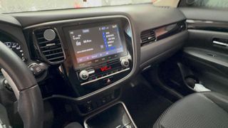 Mitsubishi Outlander 2021