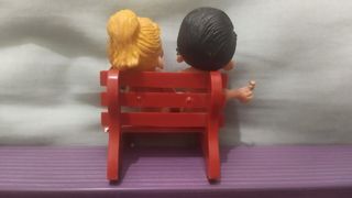 figura pvc antigua Amor es..