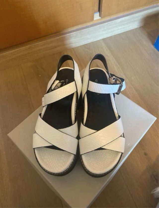 Sandalias tacón even&odd