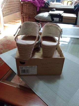 Alpargatas azules de mujer de Amichi