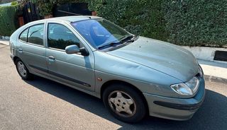 Renault Megane 1999