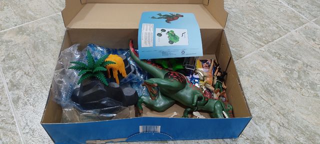 Dinosaurios Playmobil con caja