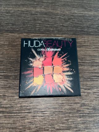 Paleta Huda Beauty