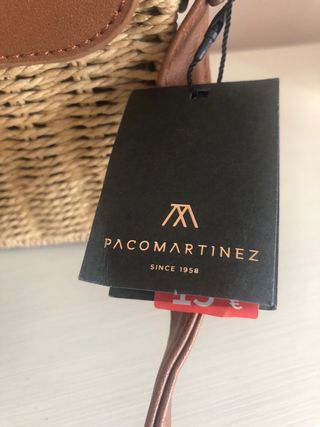 Bolso bandolera a estrenar. Con etiqueta.