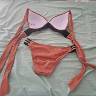Costumi Tezenis