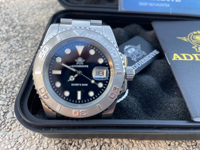 ESPECTACULAR RELOJ ADDIESDIVE BUCEO