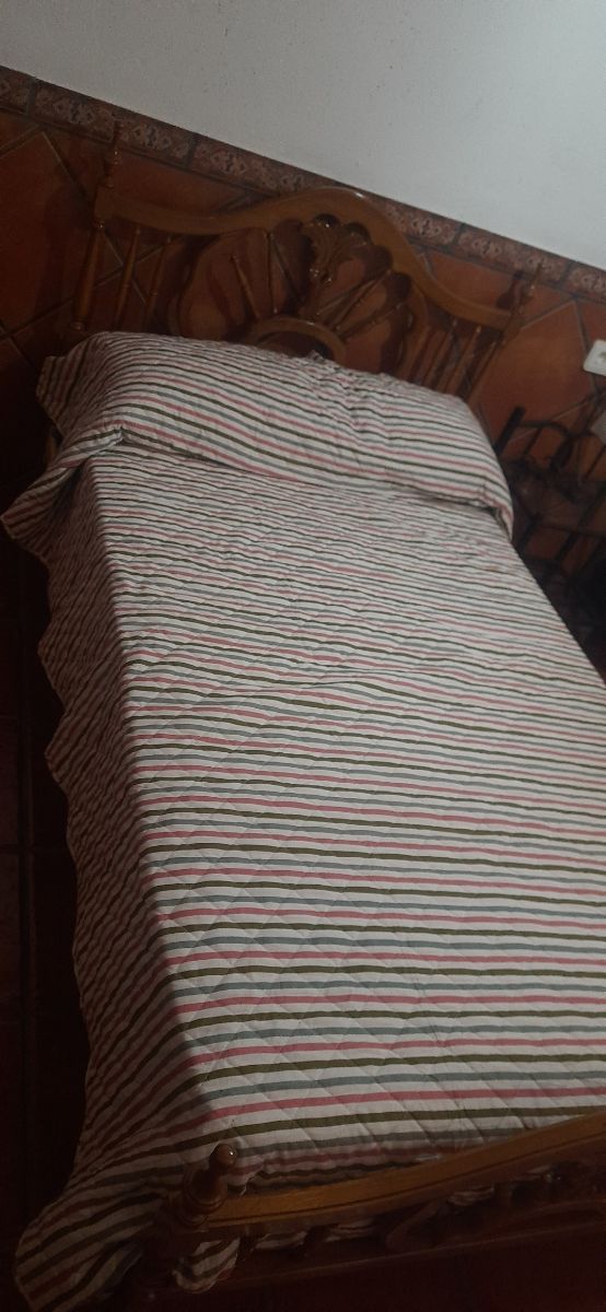 Cama de madera vintage 105x190