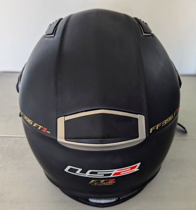 CASCO MOTO INTEGRAL (talla L) FIBRA VIDRIO LS2 de segunda mano por