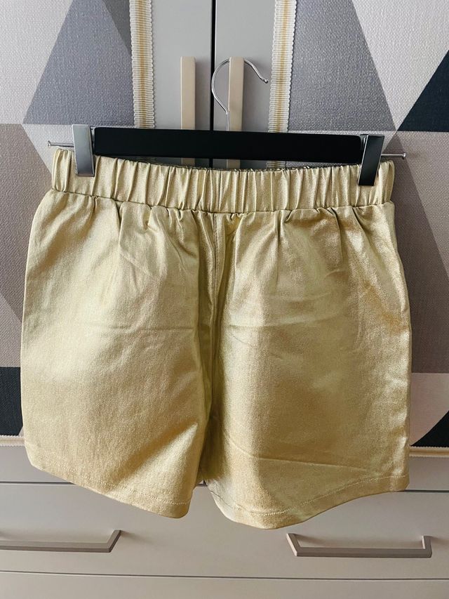 Bermuda dorada sin estrenar