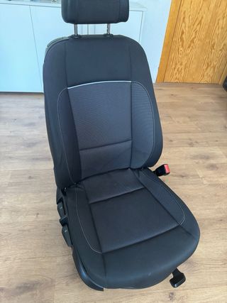 Asiento copiloto BMW serie 1 valido años 2004-2009
