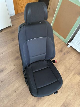 Asiento copiloto BMW serie 1 valido años 2004-2009