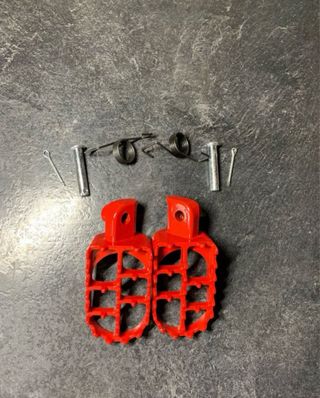 Estriberas moto NUEVAS