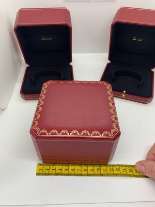 3 CAJAS CARTIER PARA RELOJ-PULSERA STAND OCASION