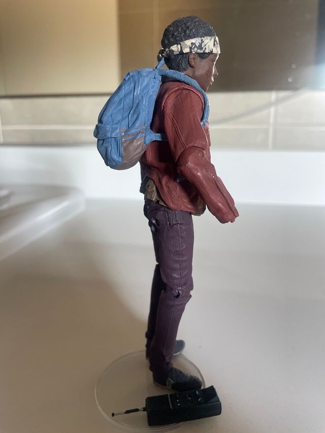 MUÑECO DE COLECCIÓN DE STRAGER THINGS. LUCAS