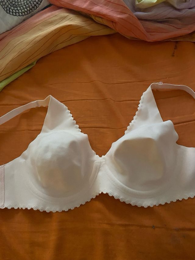 Sujetador segunda piel DIM