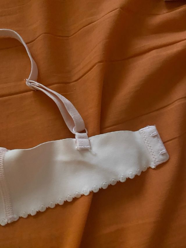 Sujetador segunda piel DIM