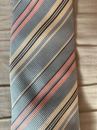 Corbata a rayas de Canova’s Club
