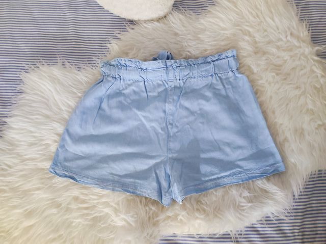 Short azul claro