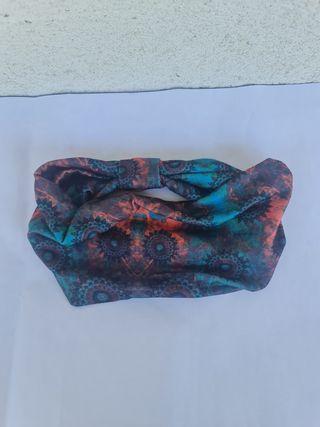 Diadema tipo bandana