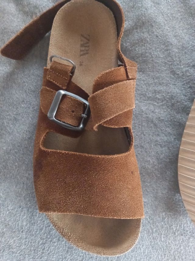 Sandalias unisex Zara