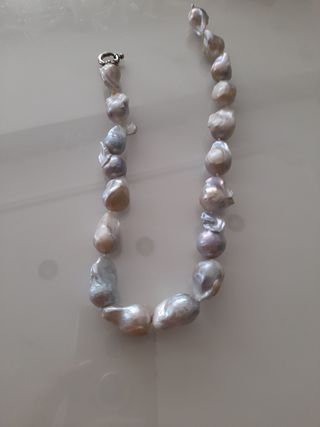 Gargantilla perlas naturales  por cierre tienda