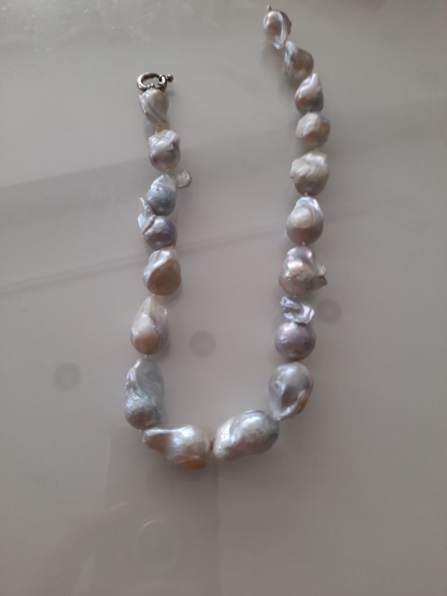 Gargantilla perlas naturales  por cierre tienda