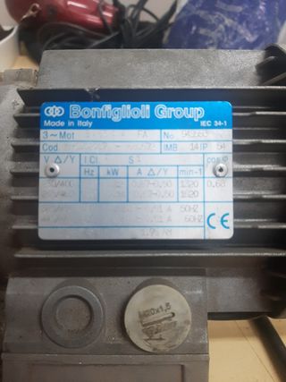 Motor reductora puerta pesadas