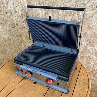 BC🕸️​ - Grill a Gas (57 cm de ancho)