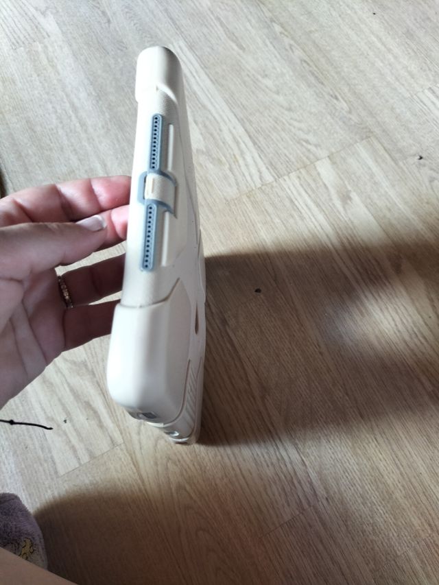 Funda rígida para tablet