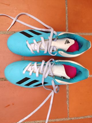 Botas futbol niño