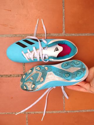 Botas futbol niño