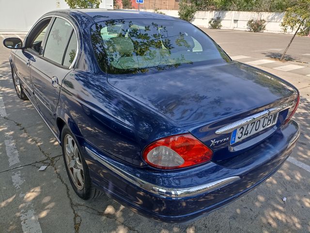 Jaguar X-Type 2002
