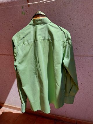 Camisa y corbata 
