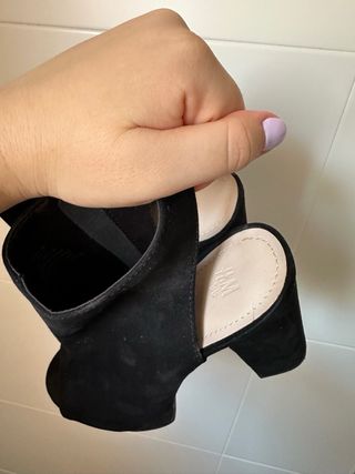 Zapatos de tacon negros