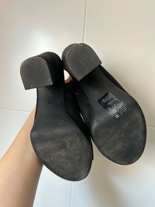 Zapatos de tacon negros