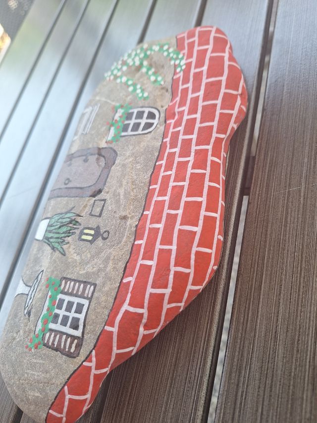 Fermaporta o soprammobile, sasso decorato a mano